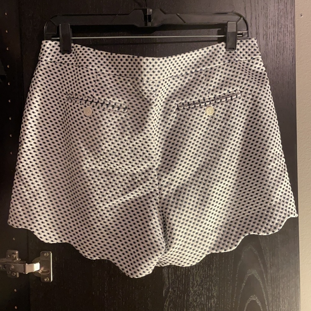 Shorts - Picture 3 of 3